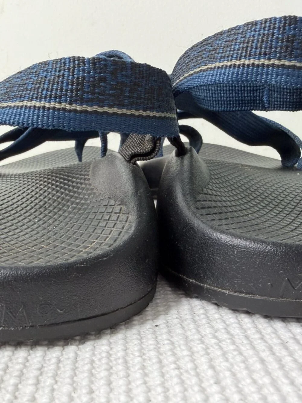 Chaco Mens Sandal Size 9